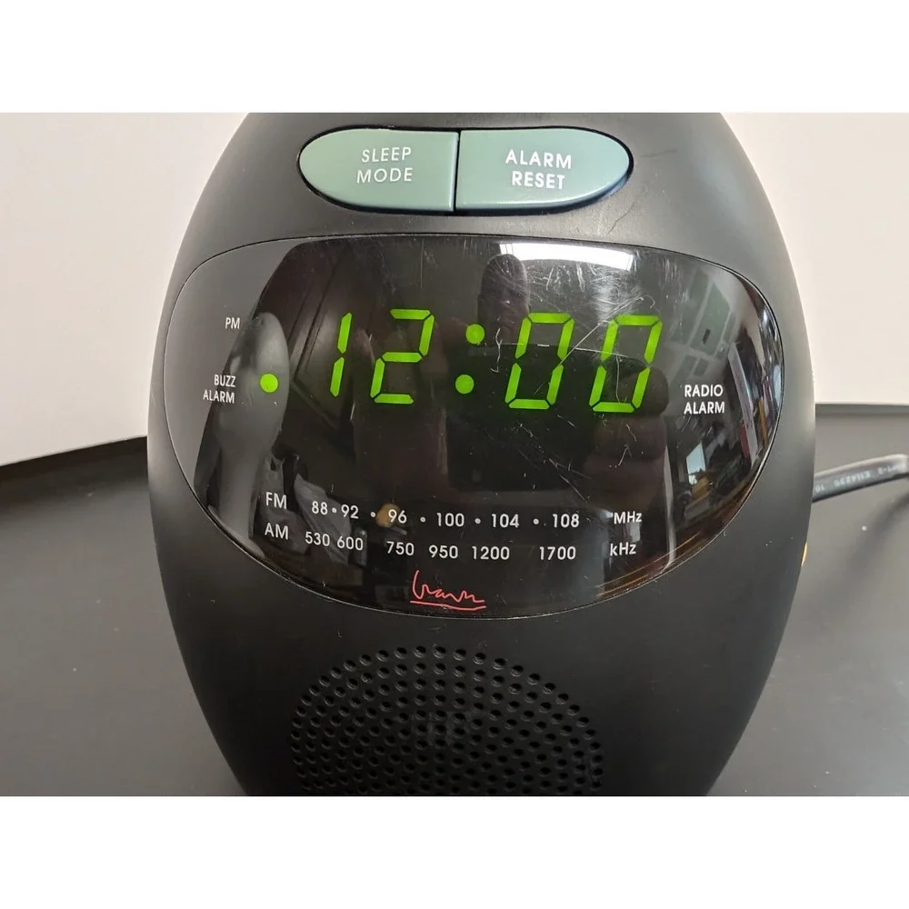 Michael Graves Post Modern Clock Radio Philips 5H33 Alarm Audio